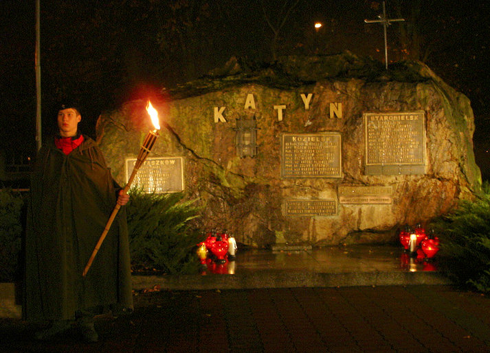 Pomnik Ofiar Katyskich w Parku im. Solidarnoci