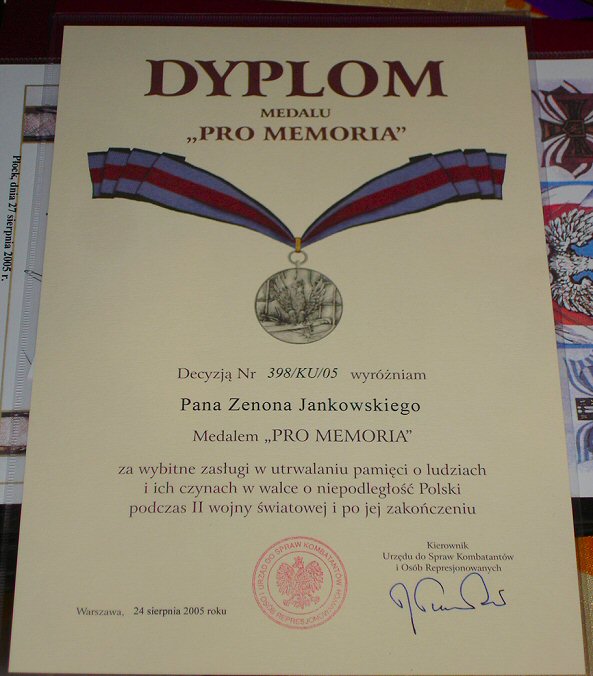 Stulecie Zenona Jankowskiego 27 sierpnia 2005r. - dyplom Medalu PRO MEMORIA dla Zenona Jankowskiego.