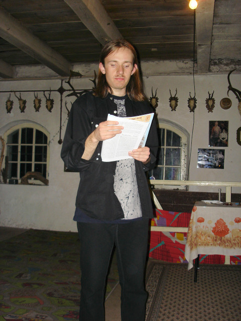 Marcin Sumowski czyta fragmenty swojego opowiadania <i>Obraz</i>, zamieszczonego w <i>Benedictusie</i>. 