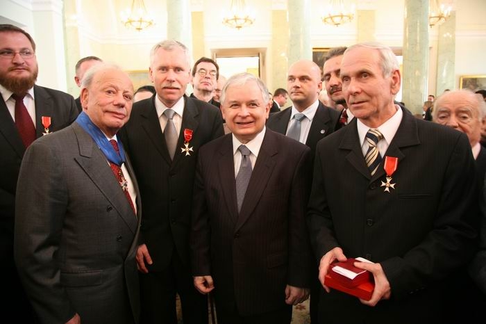 Radny Kazimierz Czermiski odznaczony przez Prezydenta RP Krzyem Kawalerskim Orderu Odrodzenia Polski - 15.04.2008 r.