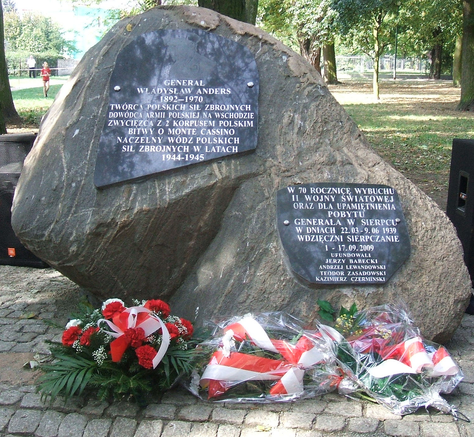 Pomnik w Parku im. gen. Wadysawa Andersa 