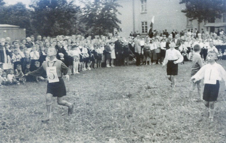 Zawody dla mieszkacw Sierpca zorganizowane przez nowo powstay TKKF.<BR>Lata 60-te XX wieku.