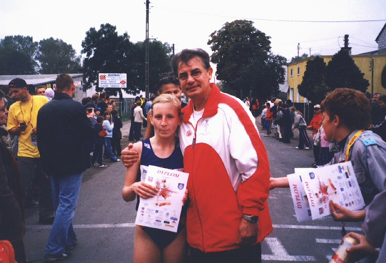 Nasza najlepsza biegaczka, Ewa Czajkowska, z medalist olimpijskim.