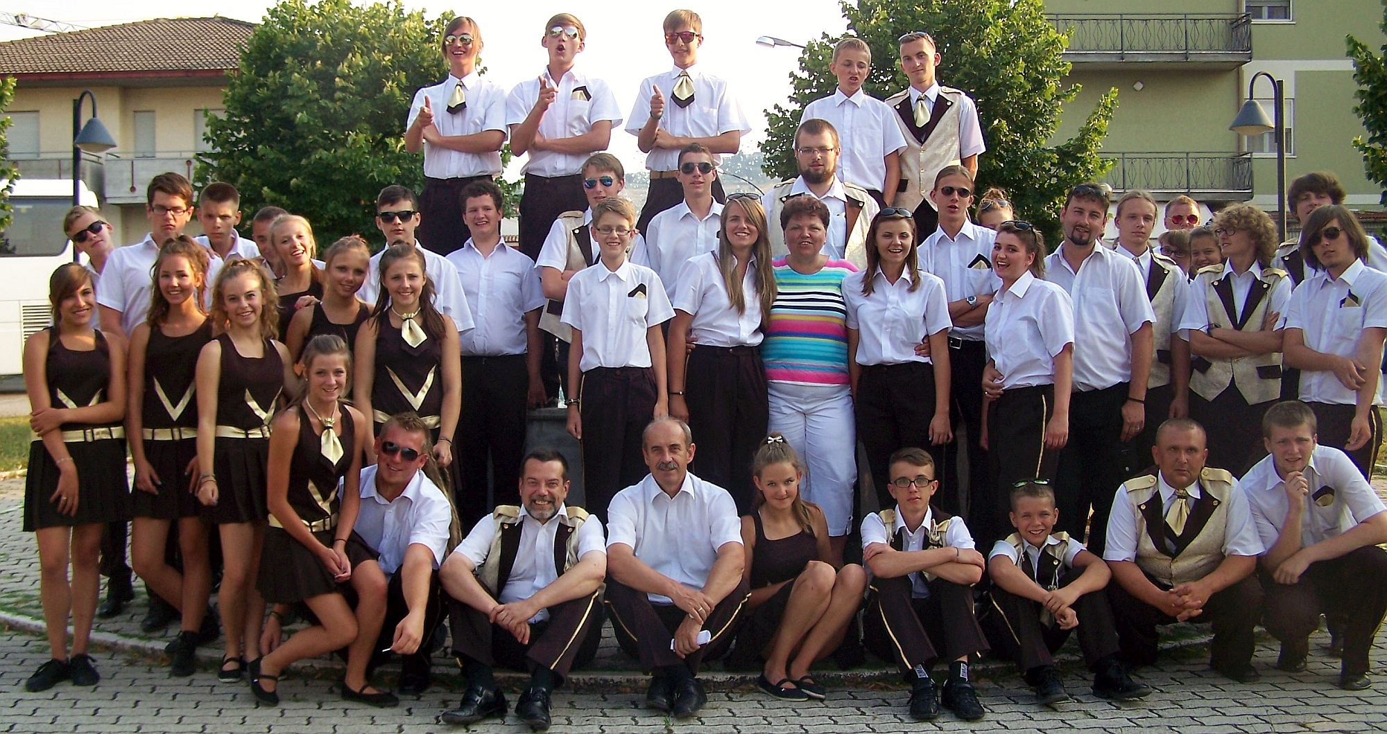 Miejska Modzieowa Orkiestra Dta OSP w Sierpcu wraz z Maoretkami