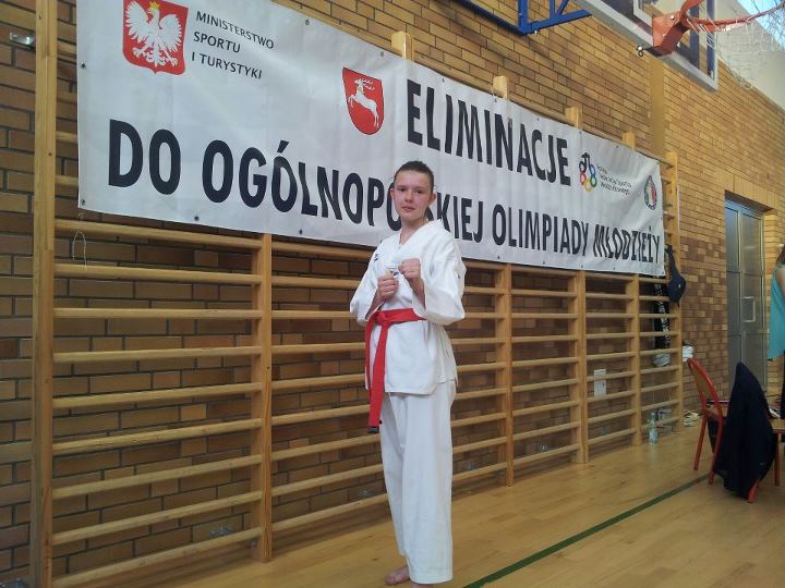 Oliwia Perczyska podczas eliminacji do Oglnopolskiej Olimpiady Modziey w Taekwondo Olimpijskim w Puawach, maj 2013 r.