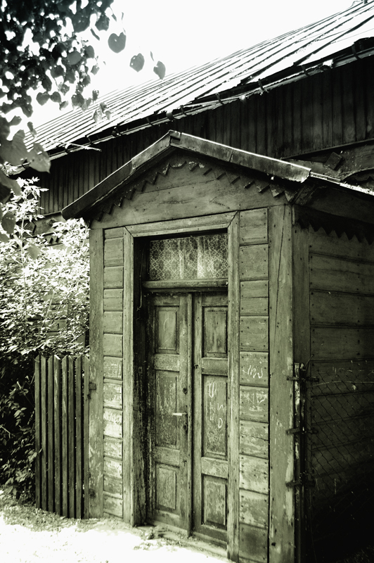 Fragment drewnianego domu przy ul. Pockiej
