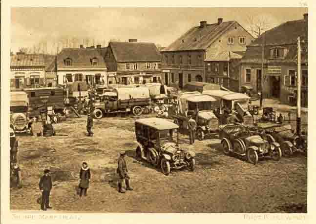 Wojska niemieckie na Starym Rynku w Sierpcu.<BR> Fotografia wykonana zapewne w 1918 r.