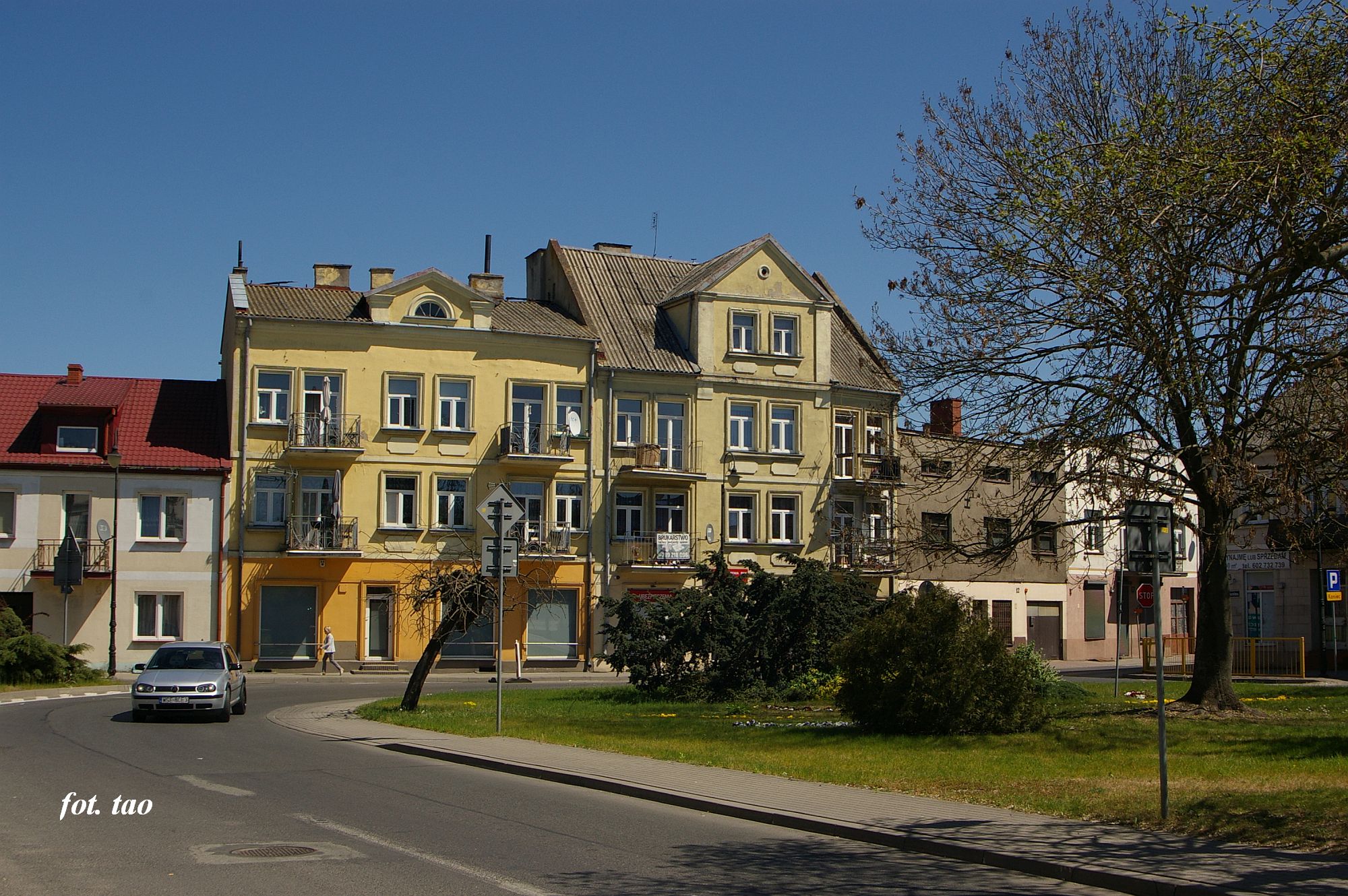Spacerkiem po Starym Mie�cie. Kamienice na p�nocnej stronie Placu Kardyna�a Wyszy�skiego, 10.05.2026&nbsp;r.