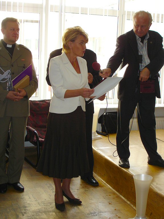 Stulecie Zenona Jankowskiego 27 sierpnia 2005r. - w imieniu prezydenta RP pojawia si Jolanta Szymane­k-Deresz. 