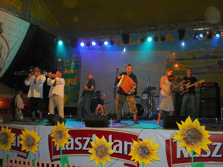 <b><i>Horpyna</i></b> 