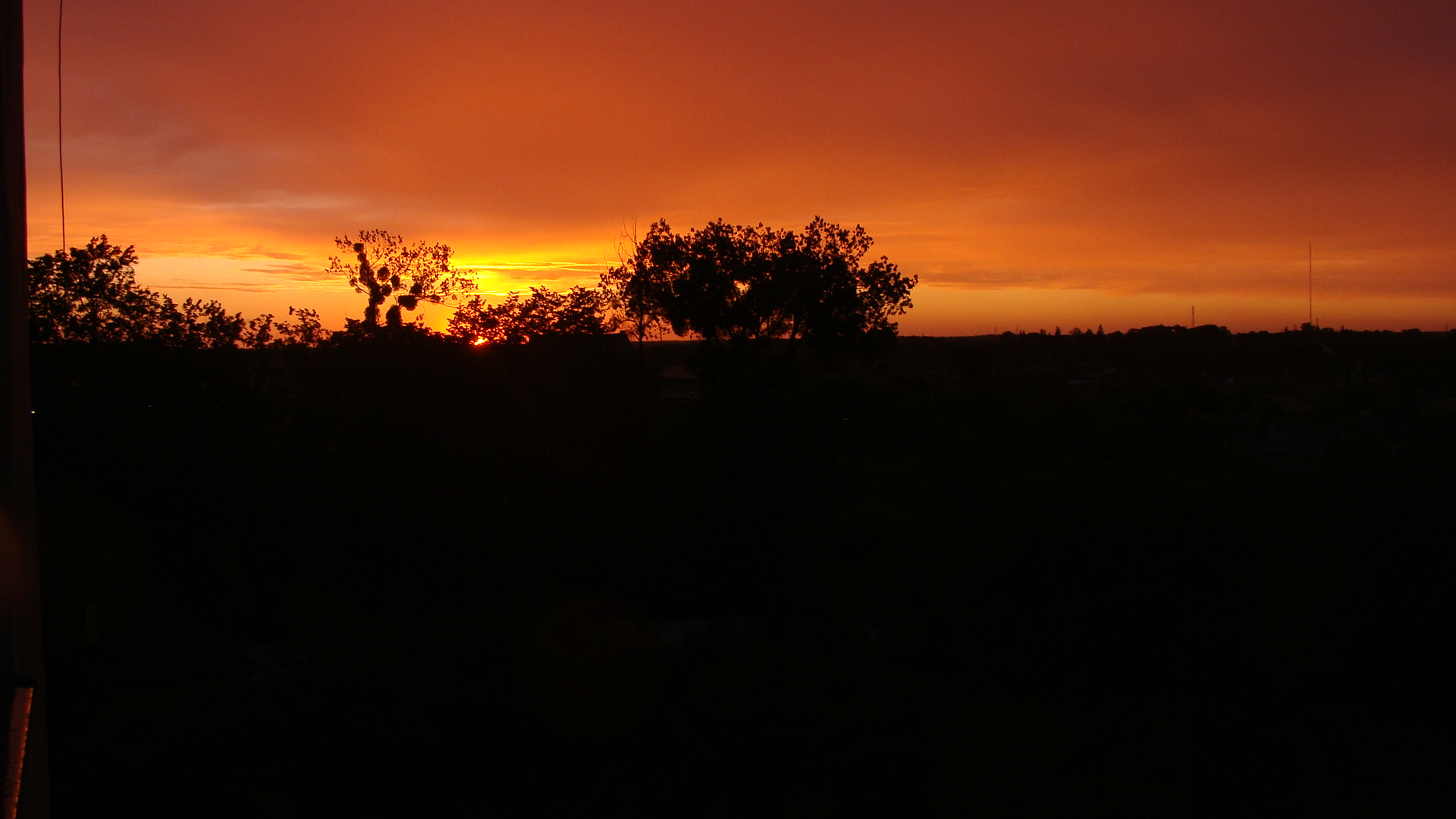 Zachód słońca, widok z balkonu, 23.06.2010 r.