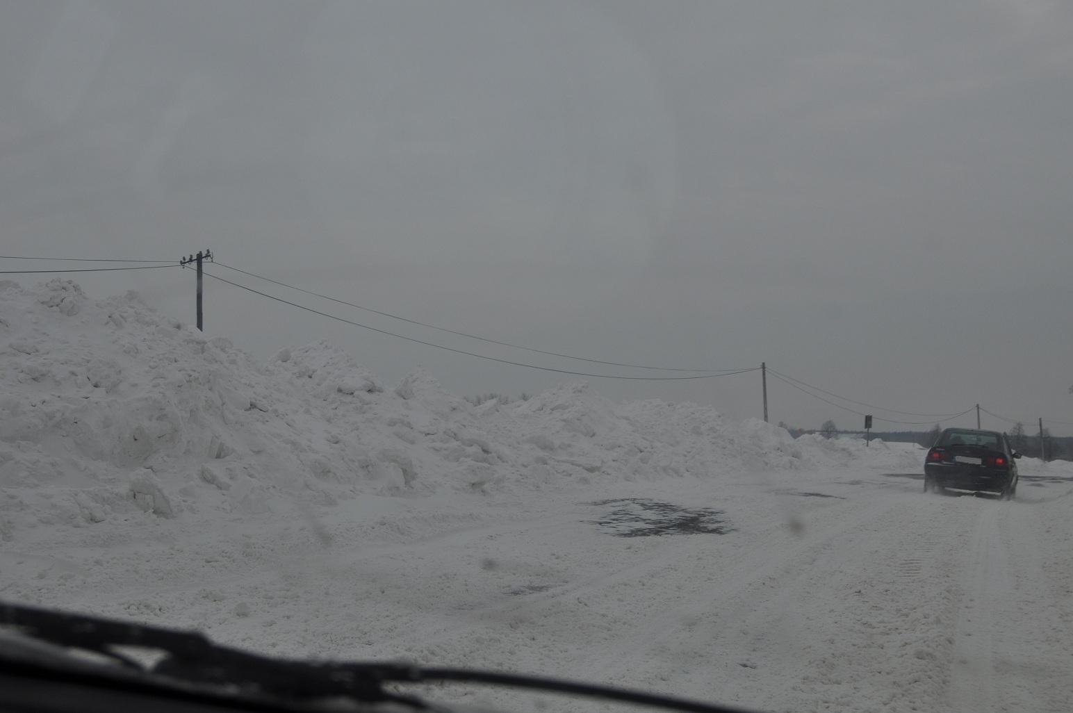 Odcinek drogi Sierpc-Pock w Biaysze­wie-Towarzystwie,  31.01.2014 r.