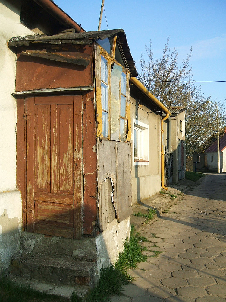 Fragment domu przy ulicy wirki i Wigury, kwiecie 2008 r.