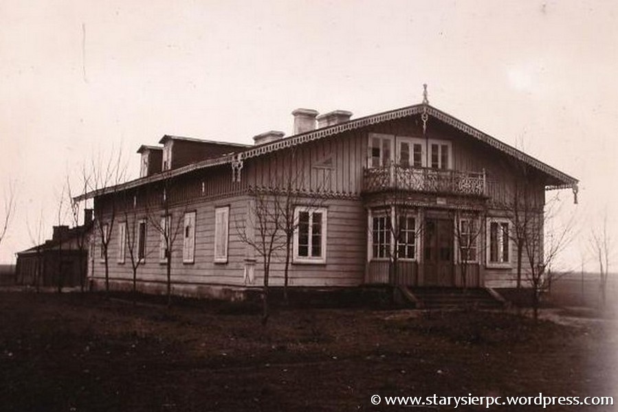 Lazaret w Sierpc, ok. 1910 r. Z tyu widoczny fragment budynku pukowej ani. Fot. ze zbiorw Archiwum w St. Petersburgu, udostpnione na stronie: https://starysierpc.wordpress.com 