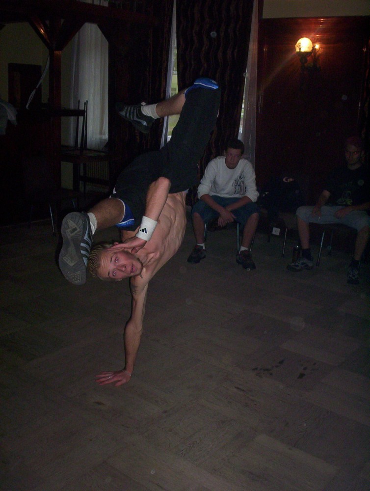 Przystanek hip-hop w PEDEKU - 11 VIII 2006