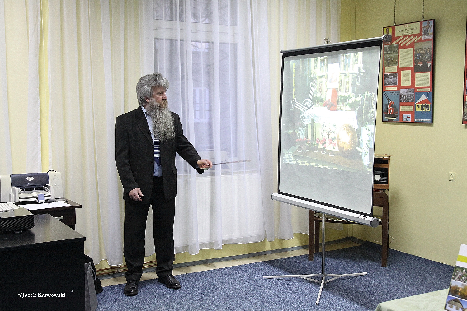 Pawe B. Gsiorowski w trakcie opowieci o pracy nad ksik, 20.03.2014 r.