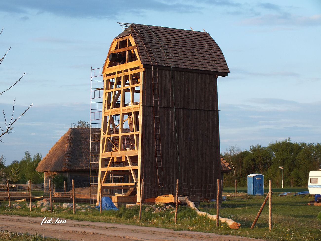 Odbudowa wiatraka w skansenie, 2020 r.