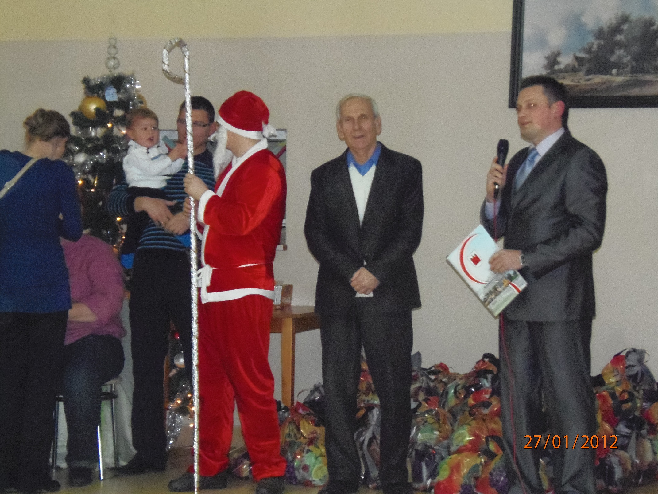W dniu 27 stycznia 2012 r. w świetlicy Miejskiego Ośrodka Pomocy Społecznej w Sierpcu odbył się bal karnawałowy dla dzieci z Osiedla nr 4.