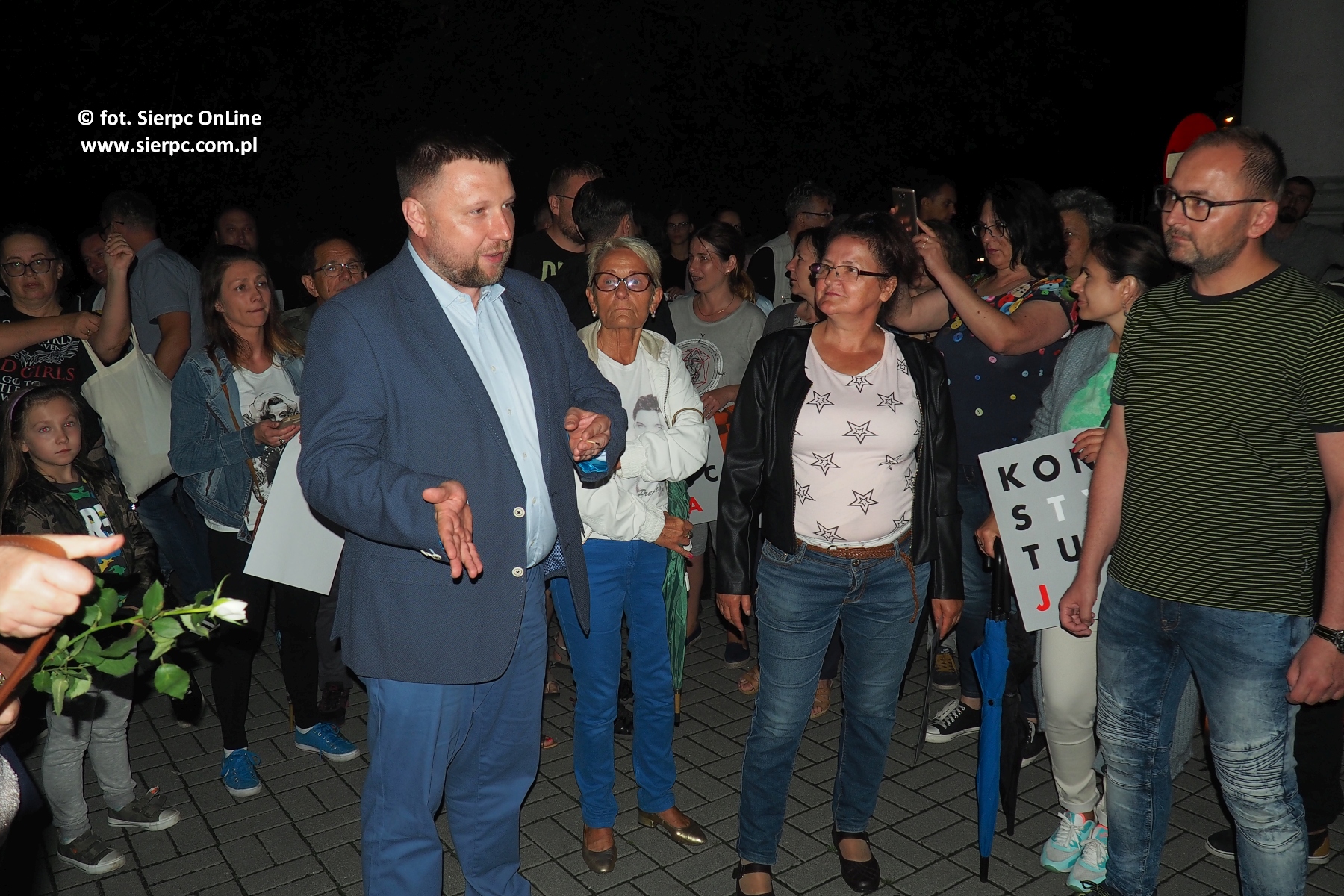 Na niedzielny protest do Sierpca przyjechał też poseł RP Marcin Kierwiński (PO), 23.07.2017 r.