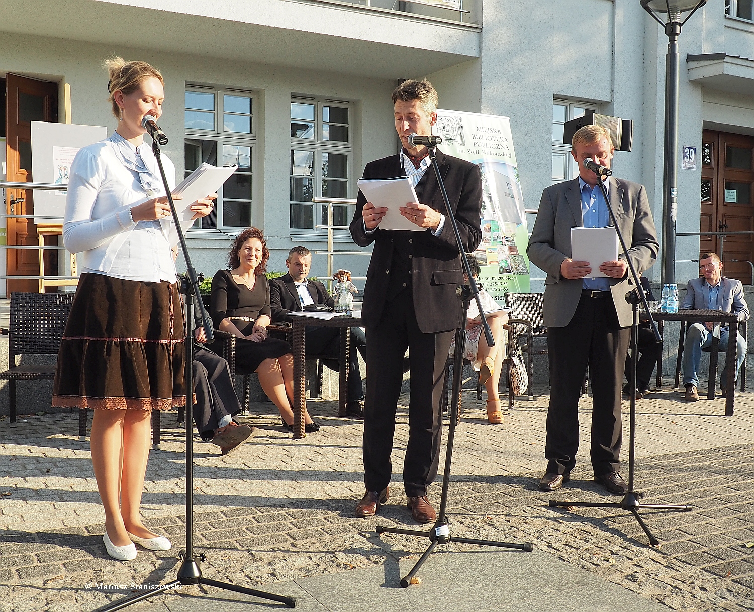 Stanisaw Wokulski (Zbigniew Czajkowski) wiadkiem zdrady Izabeli ckiej (M. Staniszewska) i Kazimierza Starskiego (M. Zdrojewski)