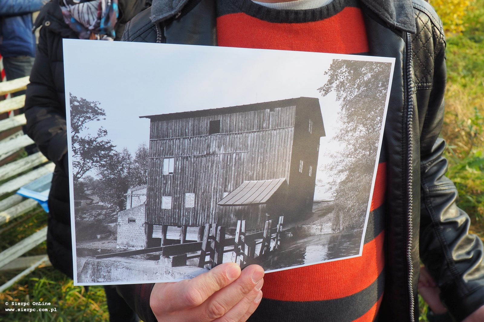 Myn Kobukowskich na fotografii Wojciecha Winiewskiego z 1975 r., rok przed poarem.