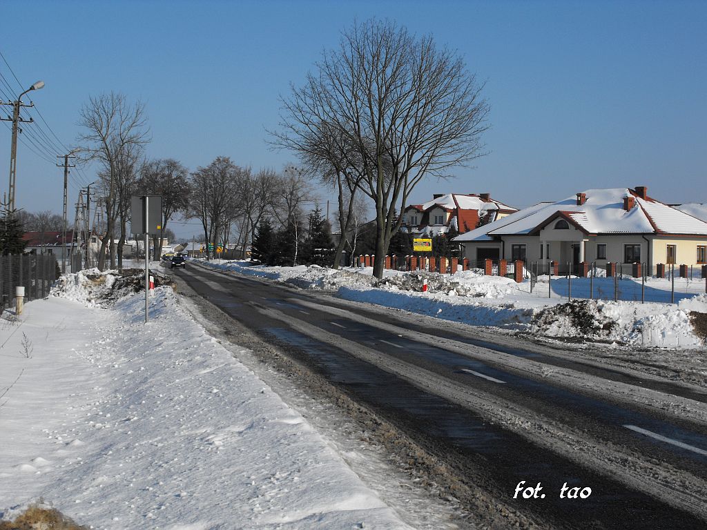 Piaski k/Sierpca. Szosa w kierunku Sierpca (ul.Lipowa), 5.02.2010 r.