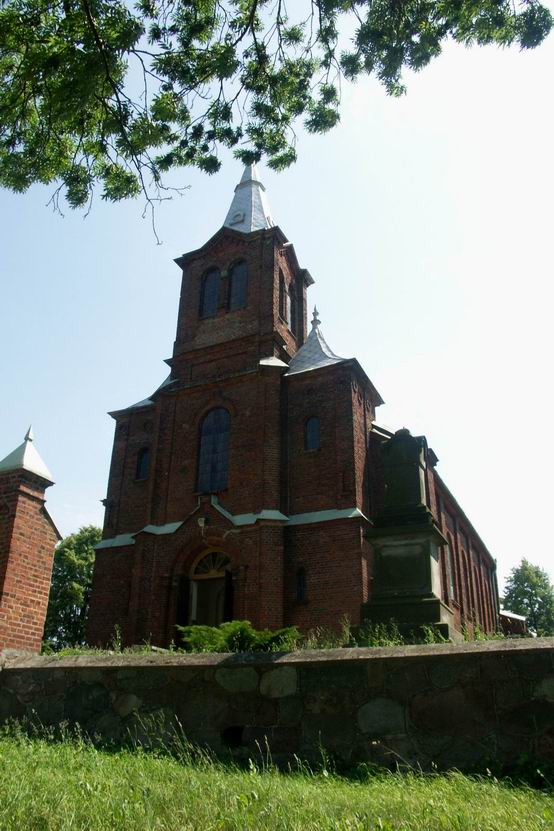 Kościół w Kurowie