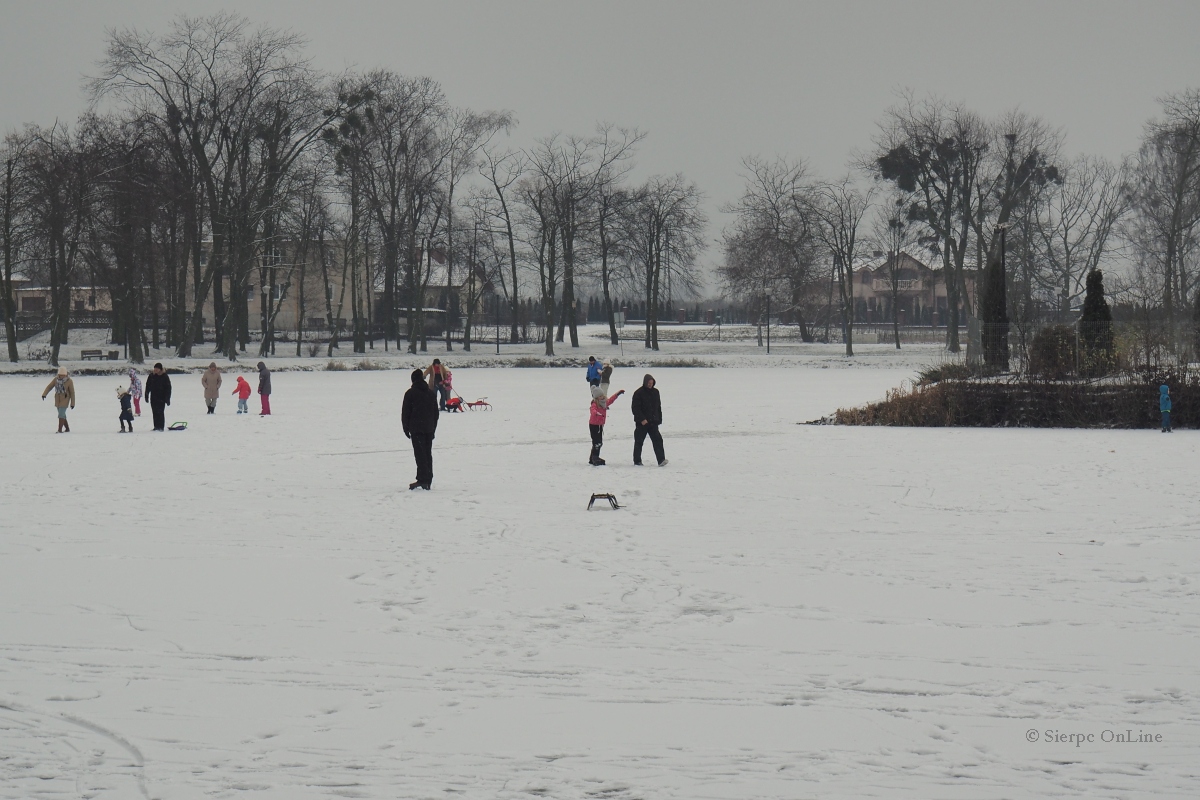 Pierwszy nieg tej zimy w Sierpcu, Jezirka, 6.01.2016 r.