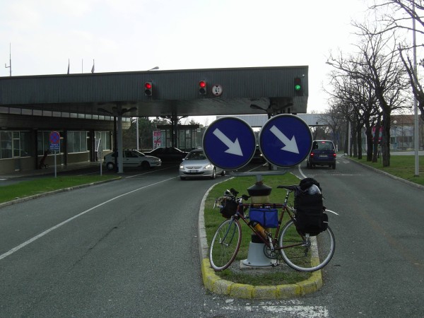 Przejcie graniczne Sowenia - Italia.