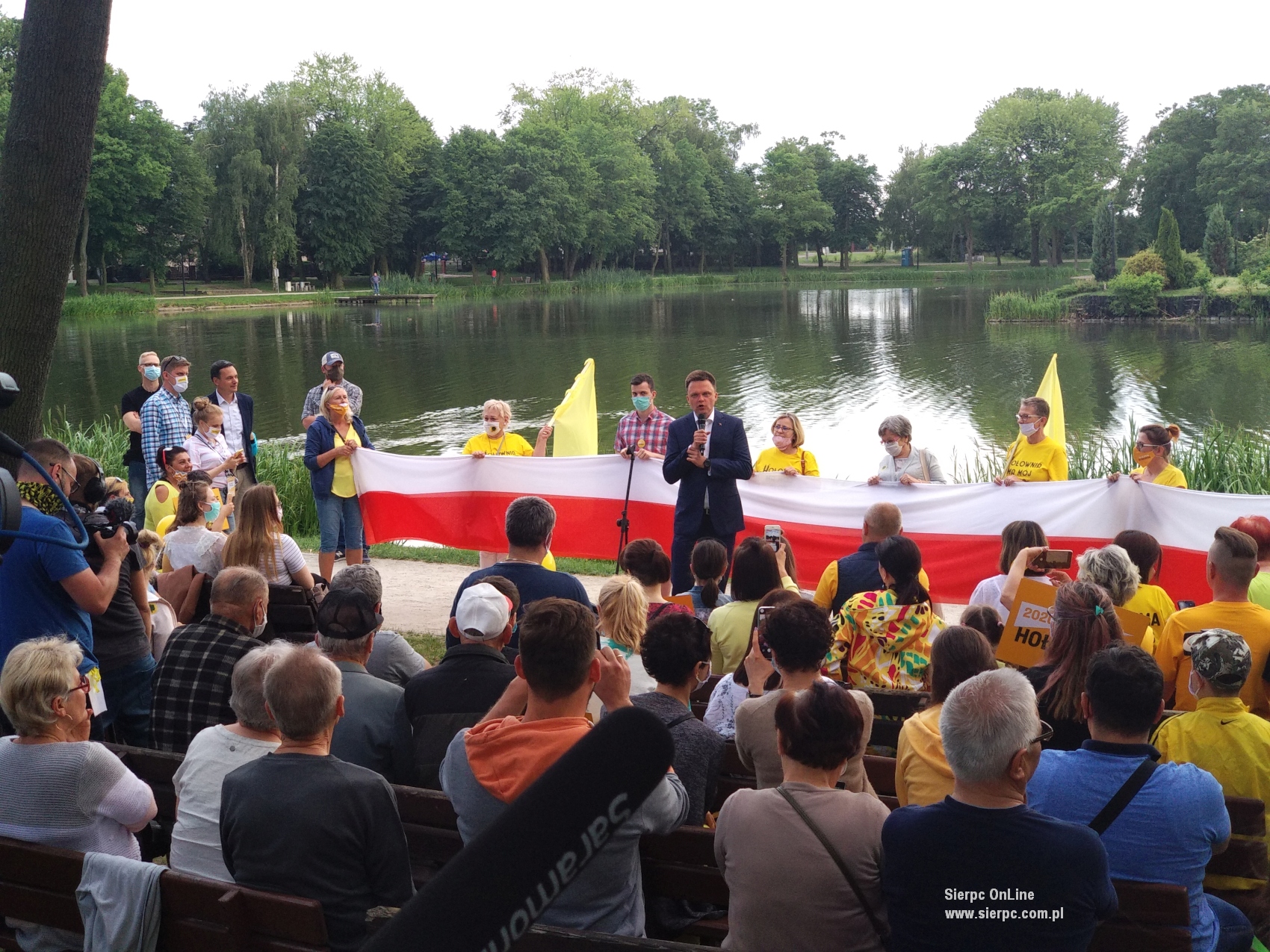 Sierpc sta si kolejn miejscowoci odwiedzon przez kandydata na urzd prezydenta RP Szymona Hoowni podczas trwajcej wanie kampanii prezydenckiej, 15.06.2020 r.