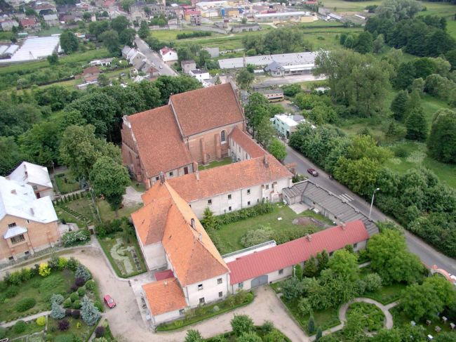 Widok klasztoru sistr Benedyktynek w Sierpcu